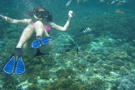 snorkeling nusa lembongan snorkeling lembongan, ocean swimming nusa lembongan, lembongan island, lembongan fast boat, nusa lembongan, lembongan beach